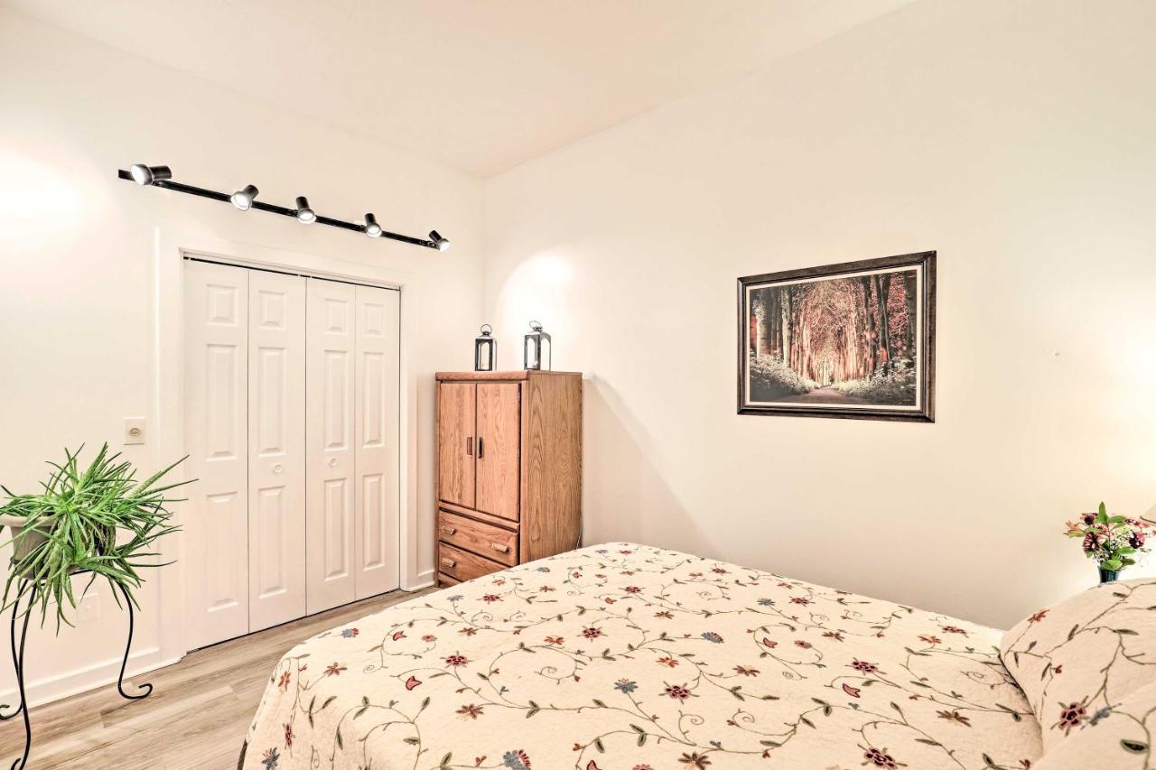 Asheville Mountain Getaway With Patio And Koi Pond! Экстерьер фото