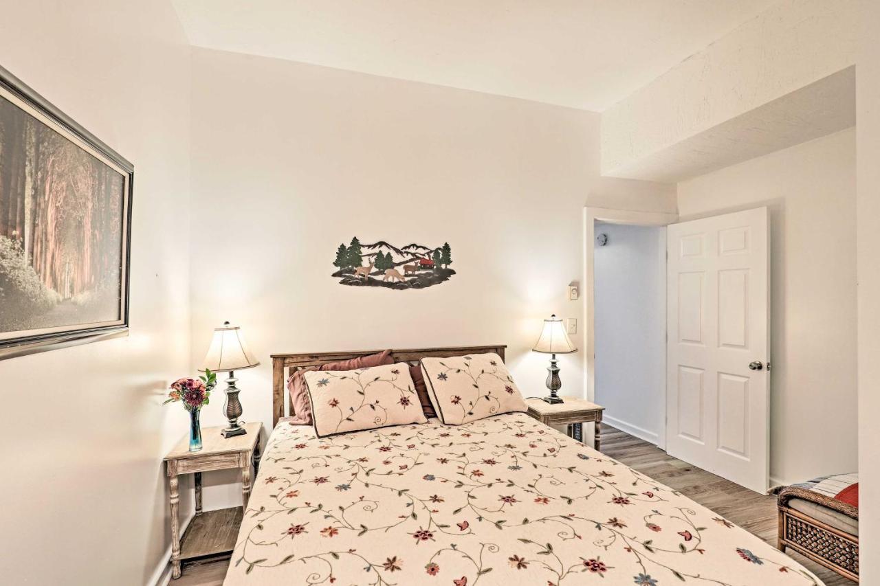 Asheville Mountain Getaway With Patio And Koi Pond! Экстерьер фото